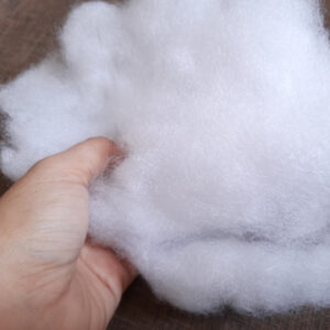 Poliészter Töltőanyag - Termék kép 02